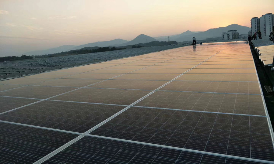 중국의 평평한 지붕 태양열 장착 시스템