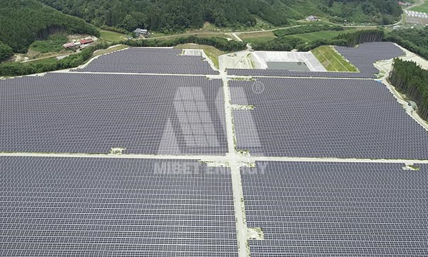 Mibet 20MW Miyagi 태양광 접지 랙 프로젝트가 성공적으로 그리드 연결됨